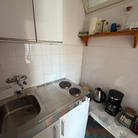 Apartment Isra *